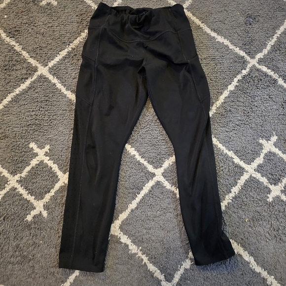 Athleta Contender Laser Cut 7/8 Tight Sz MP - Picture 3 of 9